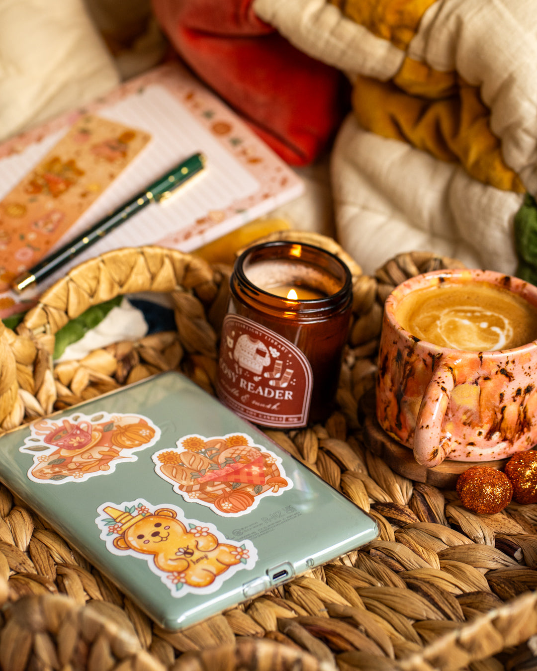 Cosy blanket sticker