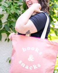 Books and snacks bag - pink